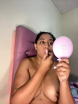 jesicamonroe44 online show from December 18, 1:28 pm