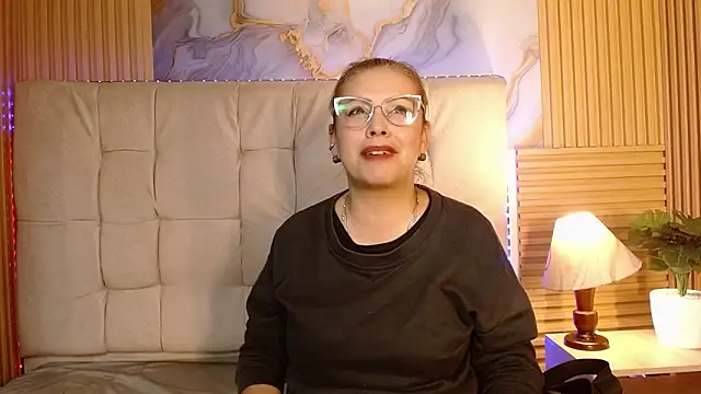 mavyhot303 online show from November 5, 10:21 pm