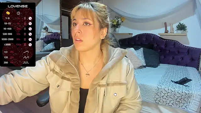 sophialyh 1 online show from October 9, 12:47 pm