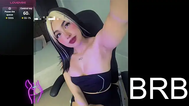 Maya Rivers online show from December 23, 4:32 am