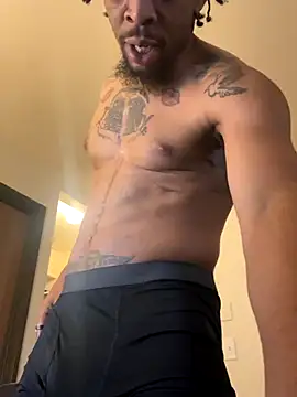 thefreakscomeoutatnight online show from December 2, 9:10 pm