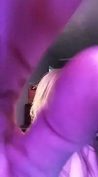 littledancer online show from October 7, 7:38 am