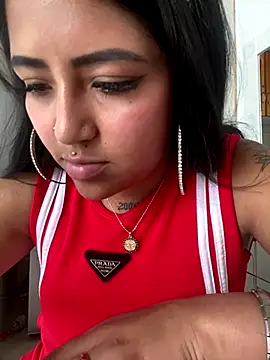 Snapshot of Nikoll_19 chatting on October 3, 7:22 pm Nikoll 19 online show from October 3, 7:22 pm