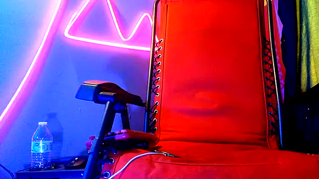 highinhtxx online show from November 27, 4:09 pm