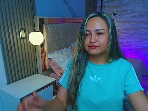 lila cute1 online show from October 7, 11:29 am