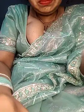 Hot  bhabhi 99 online show from June 10, 3:50 am