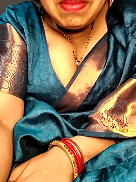 Hot  bhabhi 99 online show from June 21, 3:53 am