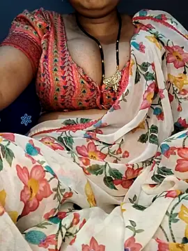 Hot  bhabhi 99 online show from July 10, 4:28 am