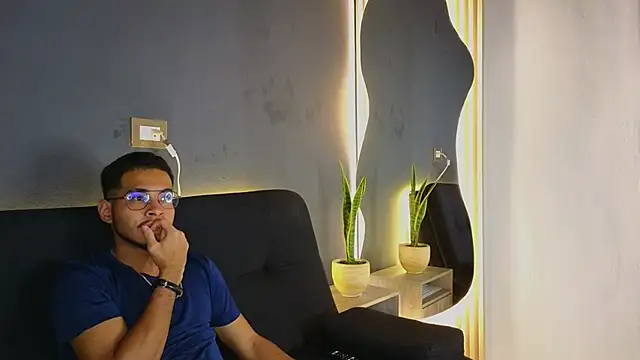 Jaybrown  1 online show from October 24, 3:36 am