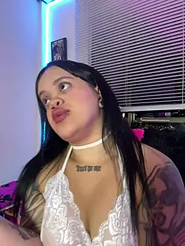 Sussyroxxx online show from April 20, 5:32 am