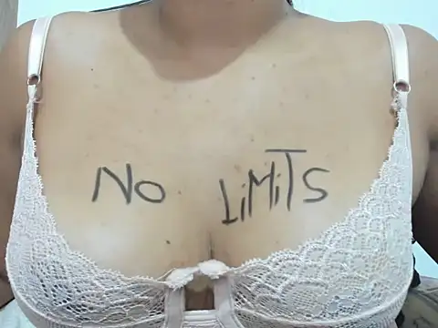 Valentinahot7 online show from October 15, 3:23 pm