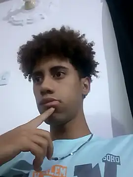 Snapshot of The_boy_good chatting on January 17, 10:57 pm The boy good online show from January 17, 10:57 pm