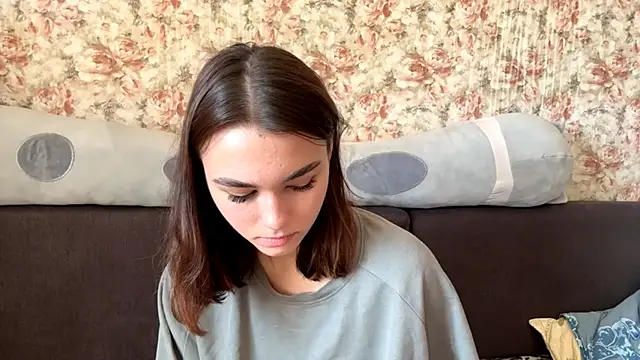 Snapshot of JaneFosterxx chatting on October 15, 8:25 am JaneFosterxx online show from October 15, 8:25 am