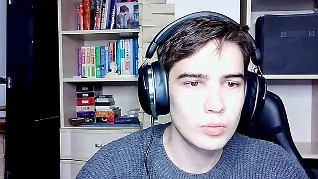 Snapshot of _Chris_Next_Door_ chatting on October 16, 3:02 pm  Chris Next Door  online show from October 16, 3:02 pm