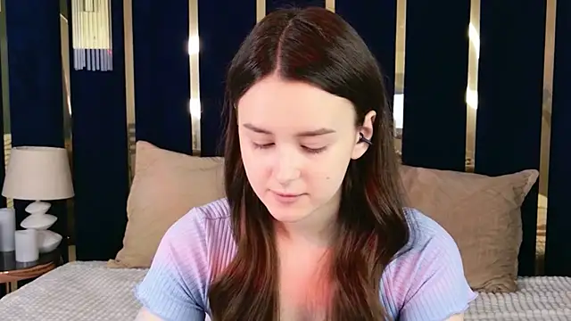 EvaSwen online show from March 28, 12:49 pm