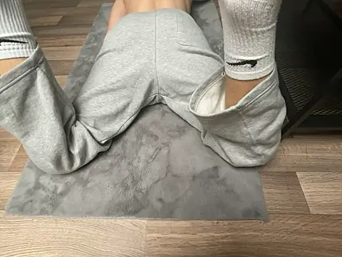 cuteboy19xxx online show from October 24, 3:08 pm