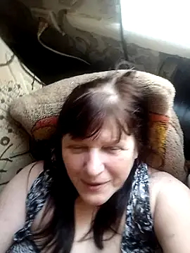 Apeesynka55211 online show from April 2, 1:53 pm