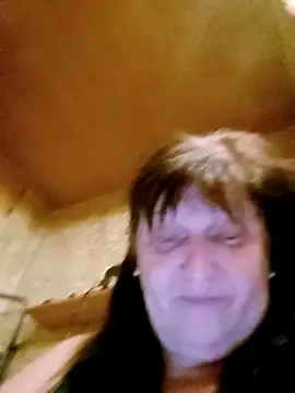 Apeesynka55211 online show from May 29, 8:07 pm