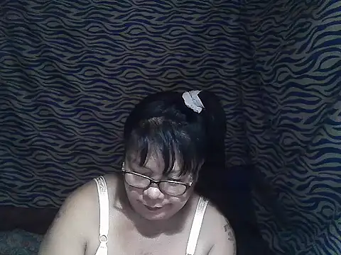 Snapshot of joy_cute chatting on December 18, 11:55 pm joy cute online show from December 18, 11:55 pm