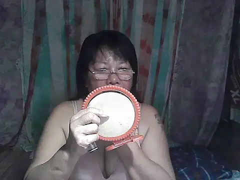 Snapshot of joy_cute chatting on March 21, 11:19 pm joy cute online show from March 21, 11:19 pm