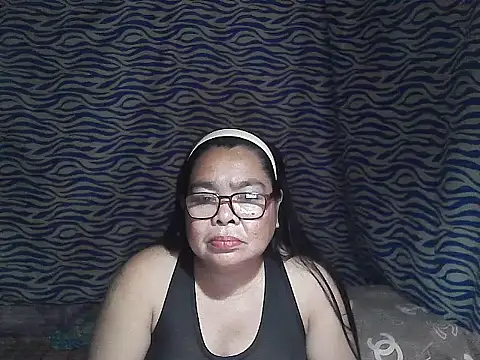 cris tita online show from February 10, 4:22 pm
