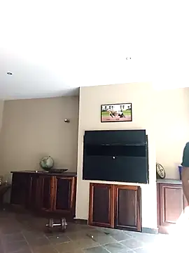 Snapshot of Rudiesny chatting on February 1, 12:59 pm Rudiesny online show from February 1, 12:59 pm