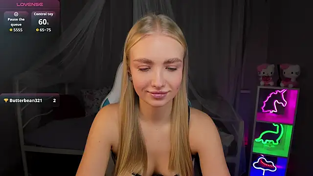 TessaGrays online show from November 22, 11:53 am