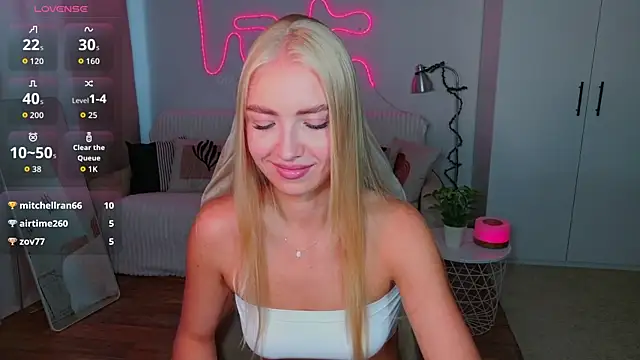 TessaGrays online show from July 23, 12:03 pm