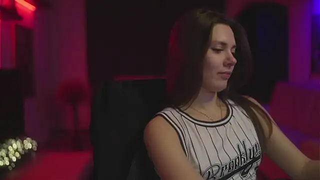 CandyStorm online show from November 27, 9:39 pm