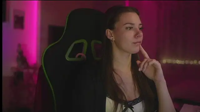 Snapshot of CandyStorm chatting on February 28, 10:11 pm CandyStorm online show from February 28, 10:11 pm