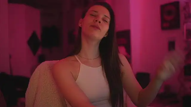 CandyStorm online show from April 18, 1:20 am