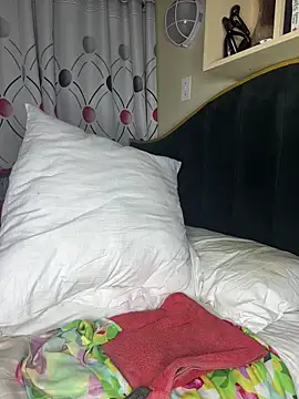 CynnxxxBarb online show from December 19, 2:40 am