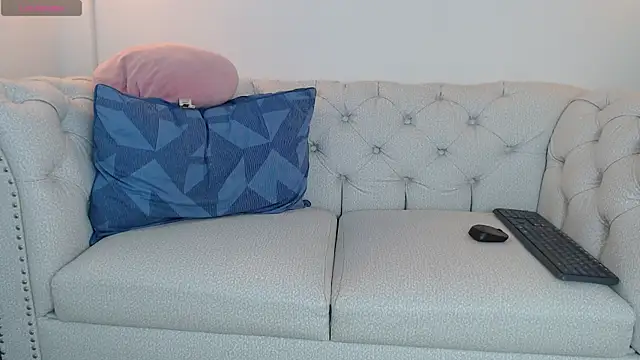 Snapshot of dalila_alii chatting on March 31, 8:53 pm dalila alii online show from March 31, 8:53 pm