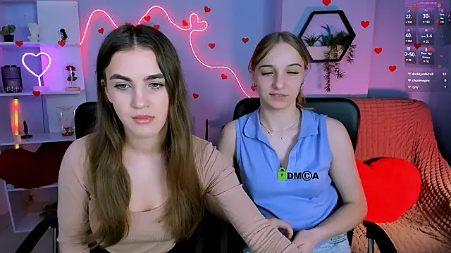 Snapshot of lina_fox12 chatting on March 18, 1:14 pm lina fox12 online show from March 18, 1:14 pm