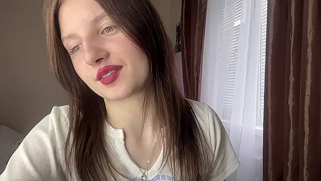 JanellHousen online show from May 28, 5:05 am