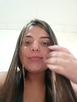 Snapshot of EmiilySttone chatting on December 16, 2:44 pm EmiilySttone online show from December 16, 2:44 pm