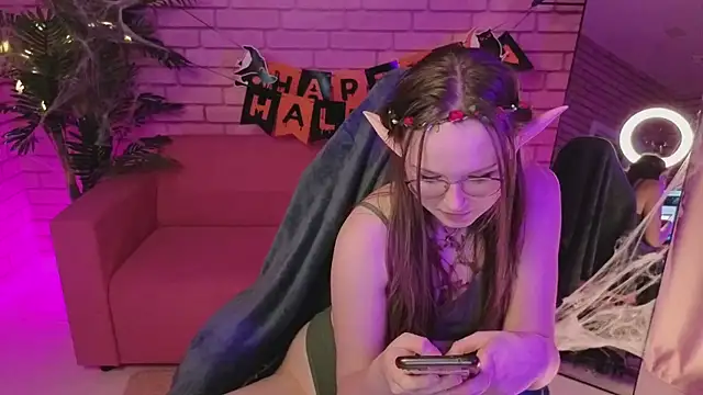 SirenaBlessing online show from October 27, 9:02 am