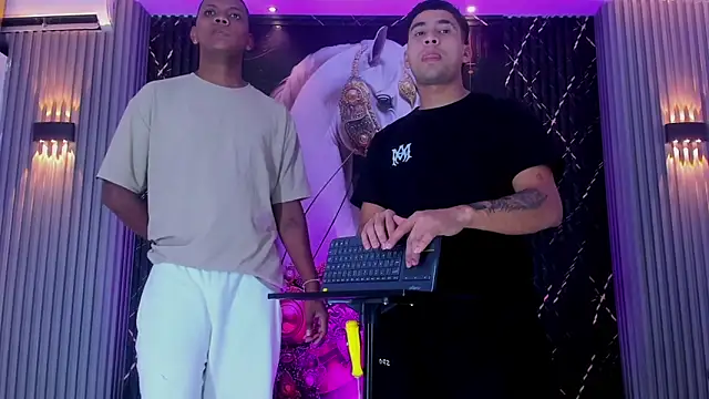 The Boy King online show from December 14, 8:24 pm