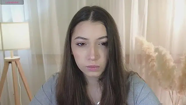 Snapshot of slow_flower chatting on March 1, 12:18 pm slow flower online show from March 1, 12:18 pm