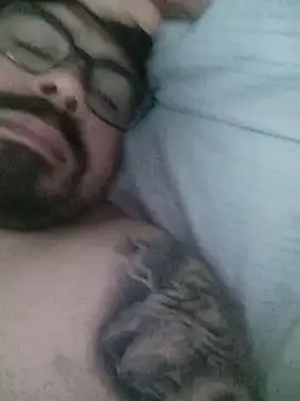 Macedo Bull online show from October 2, 1:23 am