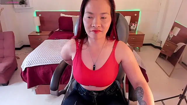 Snapshot of Mafe_Kailina chatting on April 23, 7:49 pm Mafe Kailina online show from April 23, 7:49 pm