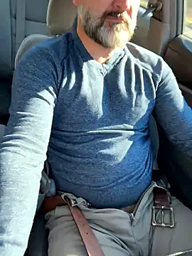 Snapshot of fuckadilf chatting on December 16, 4:56 pm fuckadilf online show from December 16, 4:56 pm