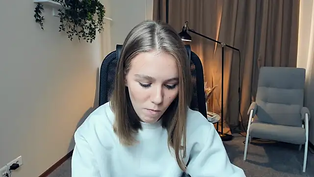 TienKnous online show from October 5, 10:24 am