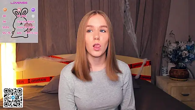 TienKnous online show from November 14, 7:12 pm