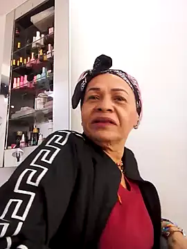 Snapshot of Jarleylakatire chatting on October 28, 4:53 pm Jarleylakatire online show from October 28, 4:53 pm