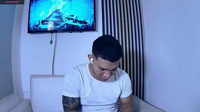 venedic bull online show from November 25, 4:23 am