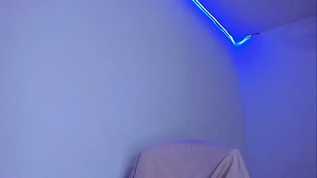 Snapshot of Lia0109 chatting on December 4, 5:32 pm Lia0109 online show from December 4, 5:32 pm