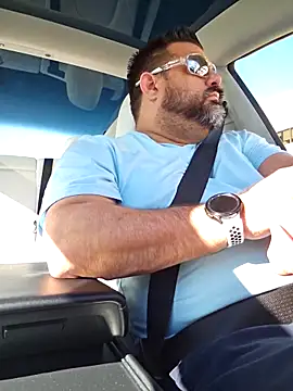 Roddog18 online show from January 14, 7:19 pm