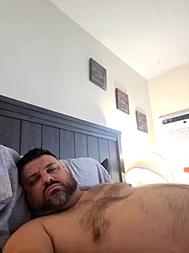 Roddog18 online show from February 26, 3:44 pm