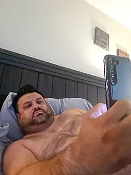 Roddog18 online show from May 8, 2:55 pm